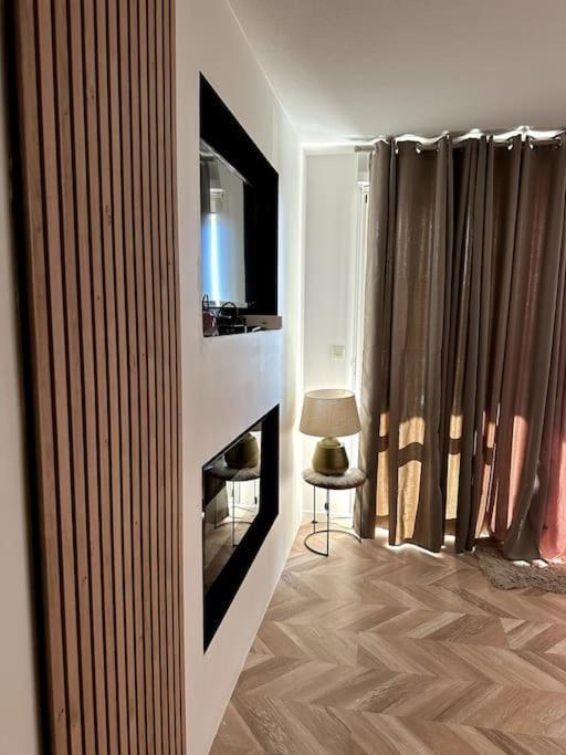 Appartement Cosy Avec Balcon Et Piscine Besancon Bagian luar foto